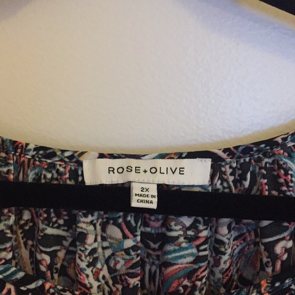 Rose + Olive Tunic - Picture 2 of 2